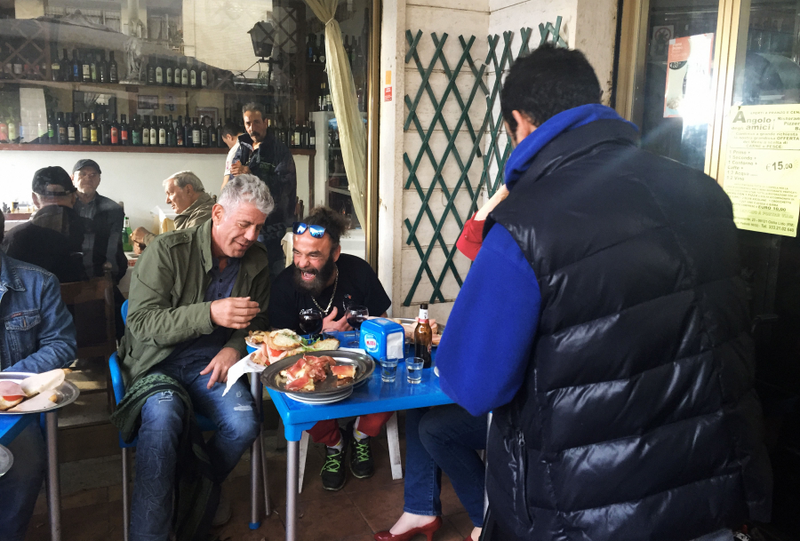 Illustration for article titled Parts Unknown, season 8: Noodles with the leader of the free world